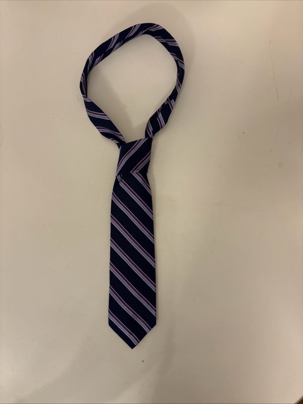 Brooks Brothers Tie. 52% Silk 48% Cotton. Made In USA